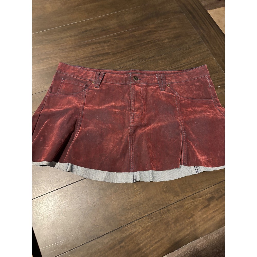 Wild Fable Burgundy Red Coated Denim Mini Skirt Raw Hem Y2K Style Womens Size 14